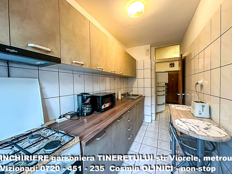 Tineretului, str. Viorele